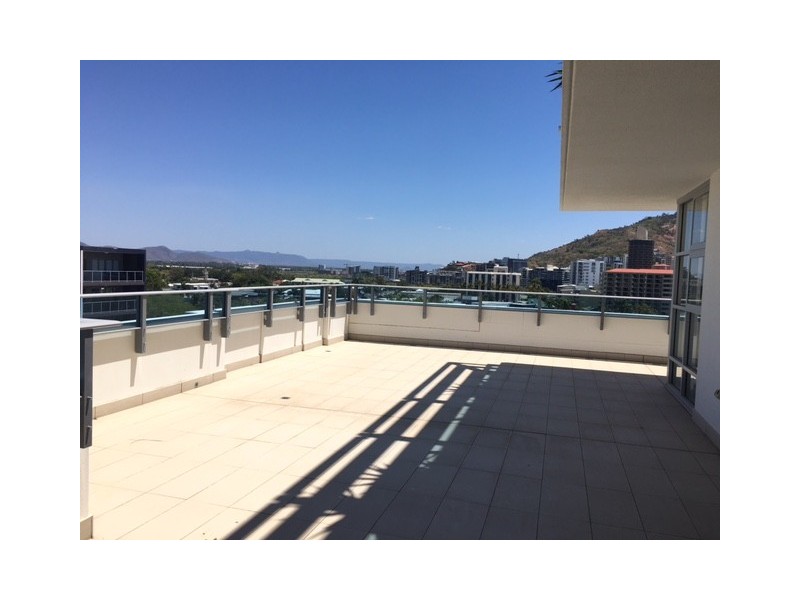 69-77 Palmer Street, South Townsville QLD 4810