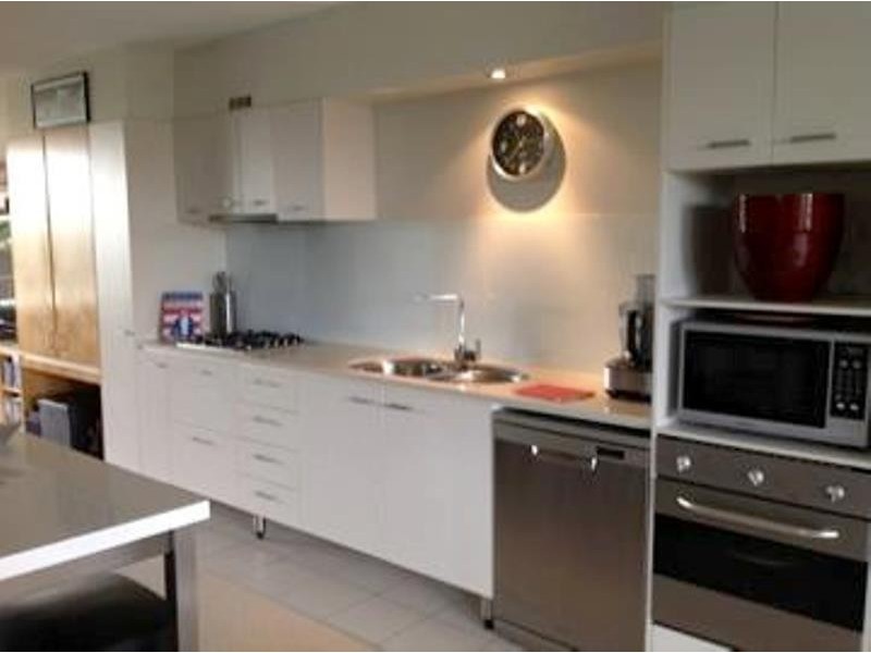 2E/153 Lambert Street, Kangaroo Point QLD 4169