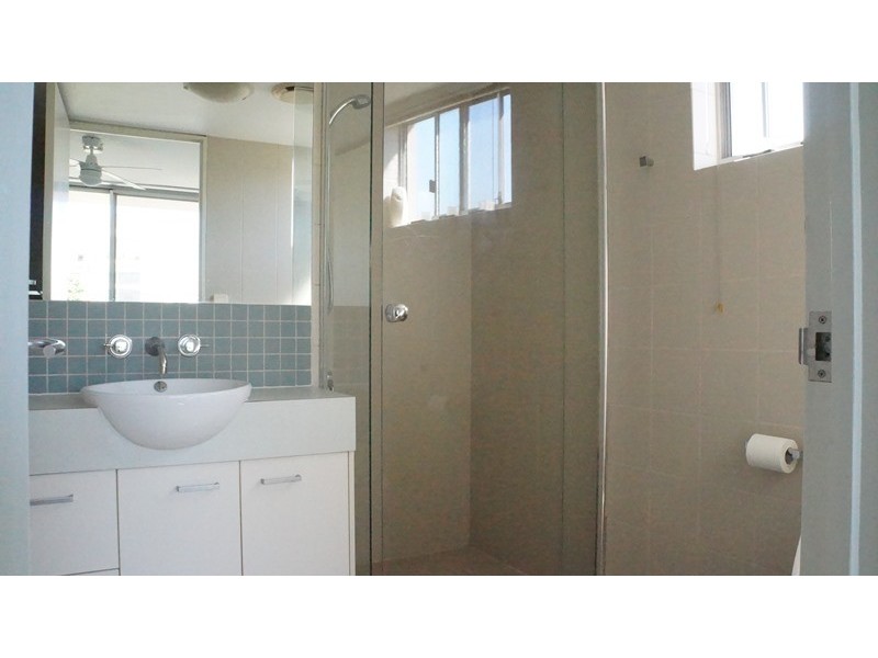 2E/153 Lambert Street, Kangaroo Point QLD 4169