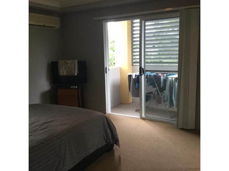 504/33 Clark St, Biggera Waters QLD 4216