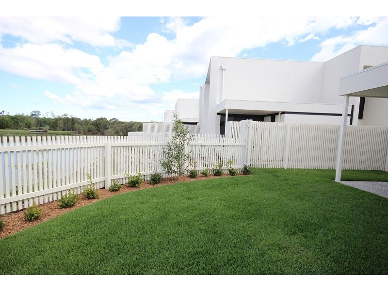 **/87 Peninsula Drive, Robina QLD 4226