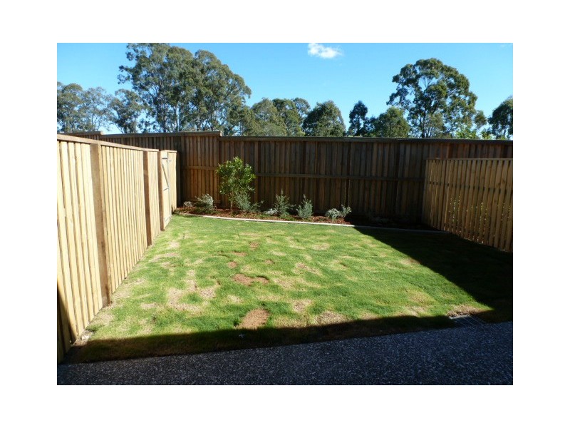 86 Carselgrove Ave, Fitzgibbon QLD 4018