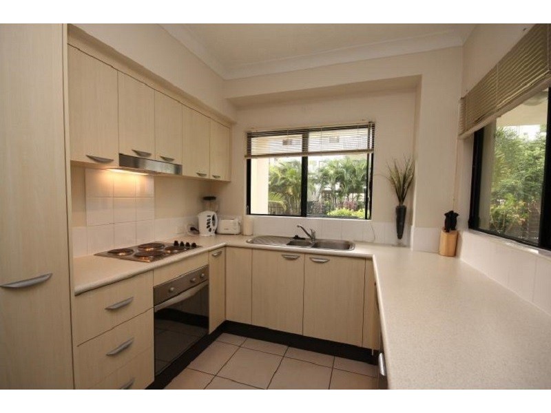 13/44 Pease street, Manoora QLD 4870