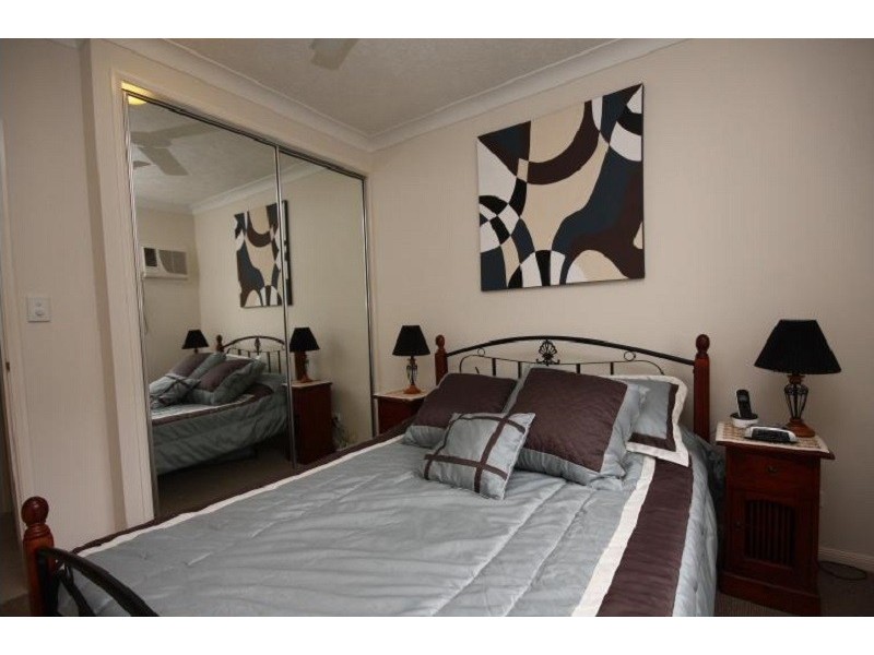 13/44 Pease street, Manoora QLD 4870