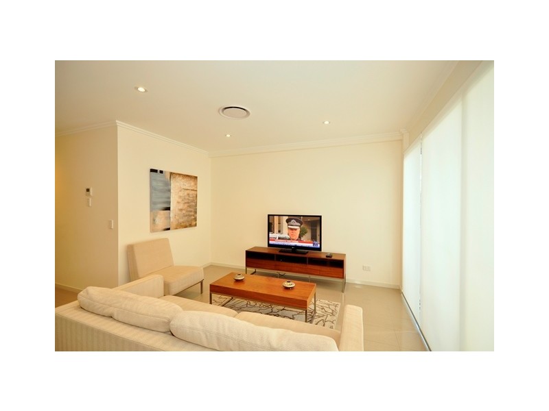 U206/23 Robinson Place, Kelvin Grove QLD 4059