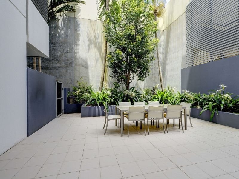 23/20 Anthony Street, West End QLD 4101