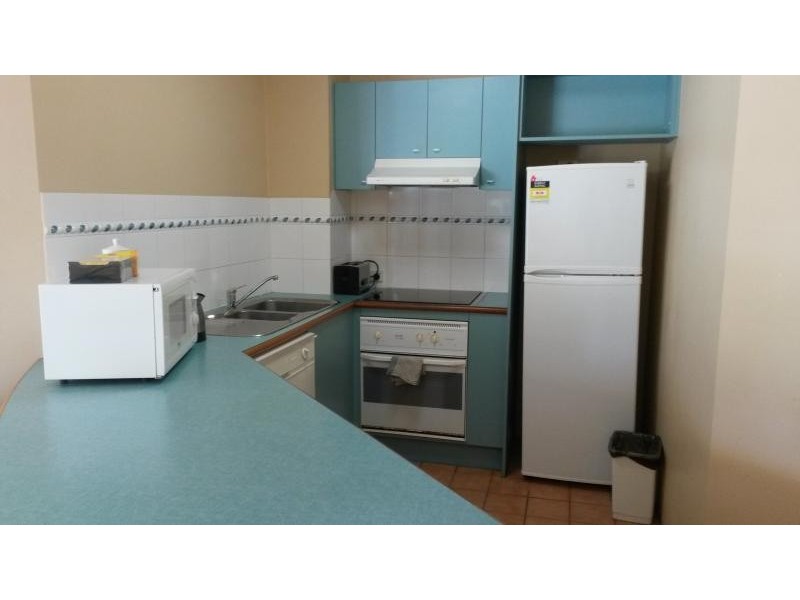 11/10 Genoa Street, Surfers Paradise QLD 4217