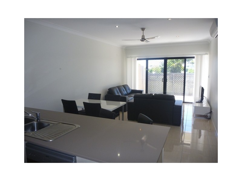 11 Aquamarine Drive, Kirwan QLD 4817