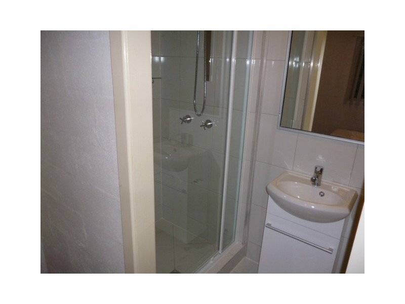 21/3 Whitmore Street, Taringa QLD 4068