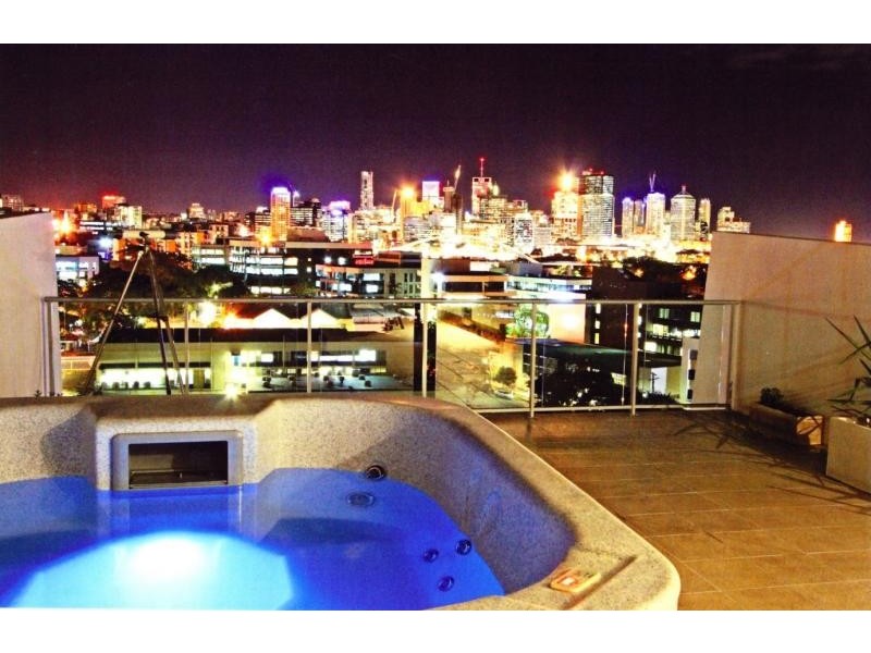 31/15 Walsh St, Milton QLD 4064