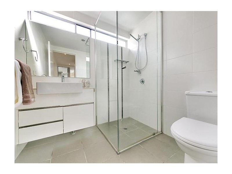 31/15 Walsh St, Milton QLD 4064