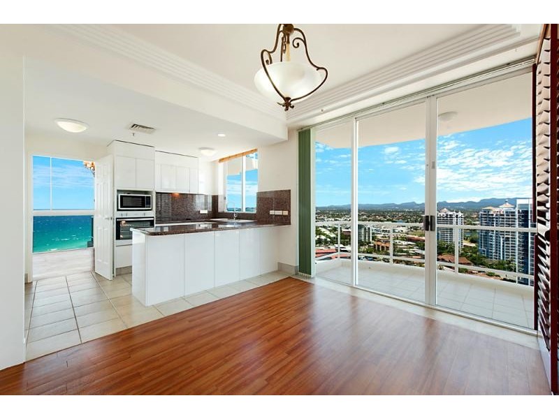 177 Old Burleigh Rd, Broadbeach QLD 4218