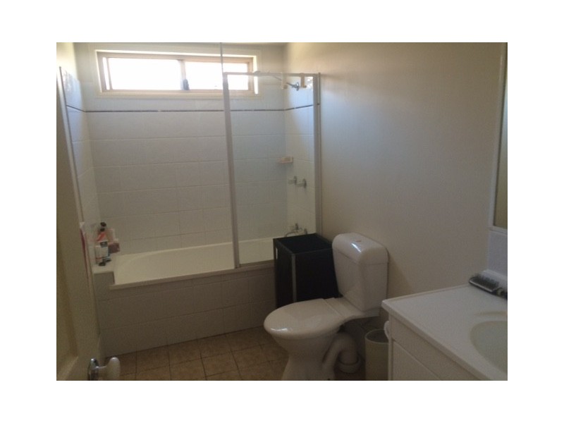 20/20 Serafina Drive, Helensvale QLD 4212