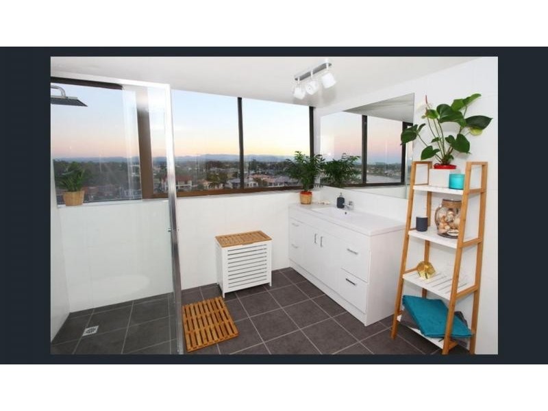 25/54 Hooker Boulevard, Mermaid Waters QLD 4218