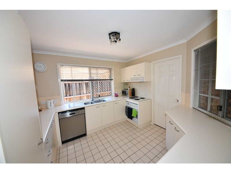 32/302 College Road, Karana Downs QLD 4306