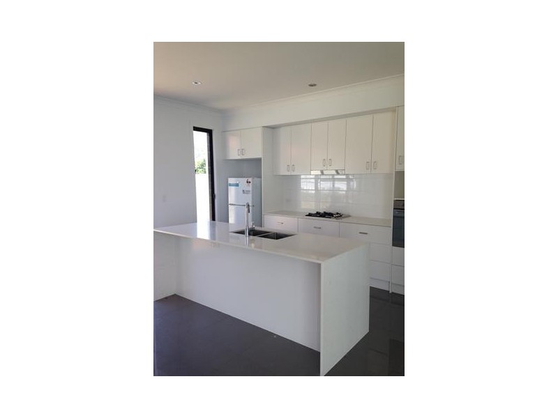 15/323 Bayview street, Hollywell QLD 4216