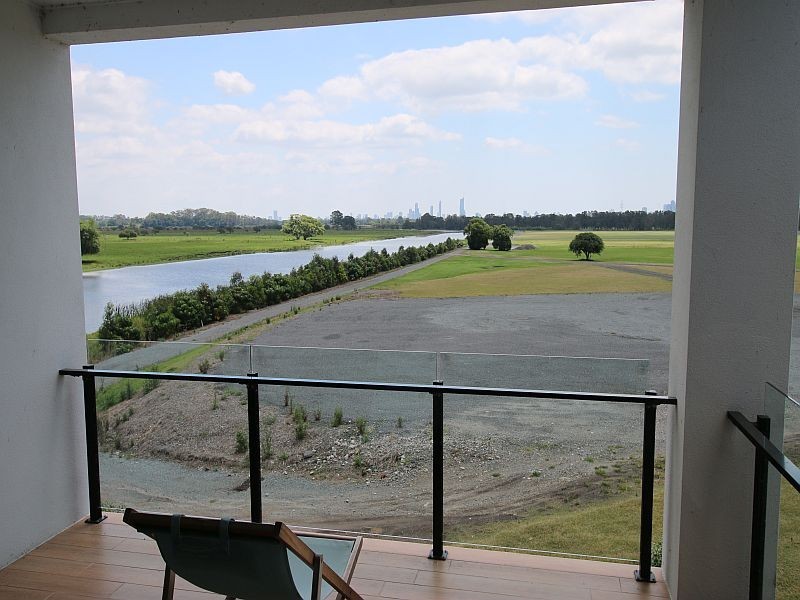 @/42 Stadium Drive, Robina QLD 4226