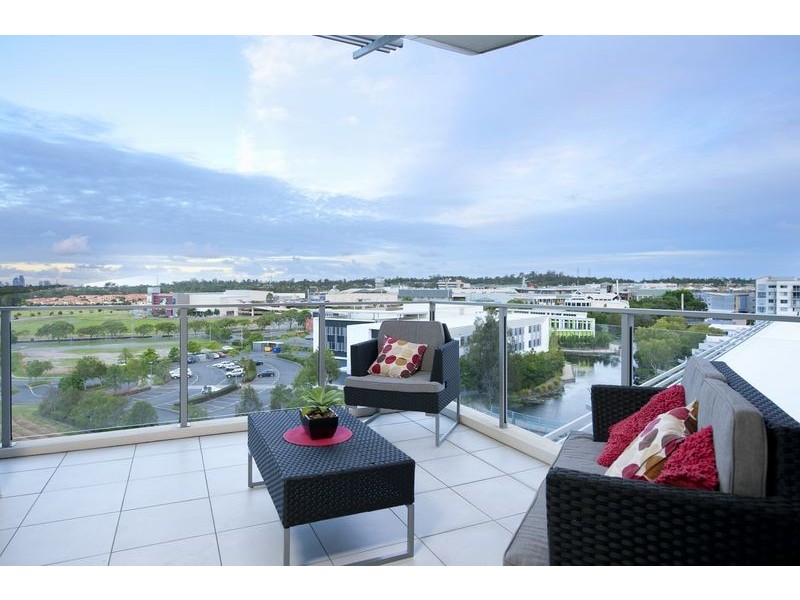 130/2 Riverwalk Avenue, Robina QLD 4226