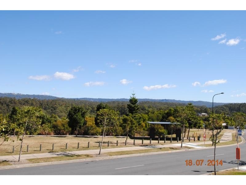 Pacific Pines QLD 4211