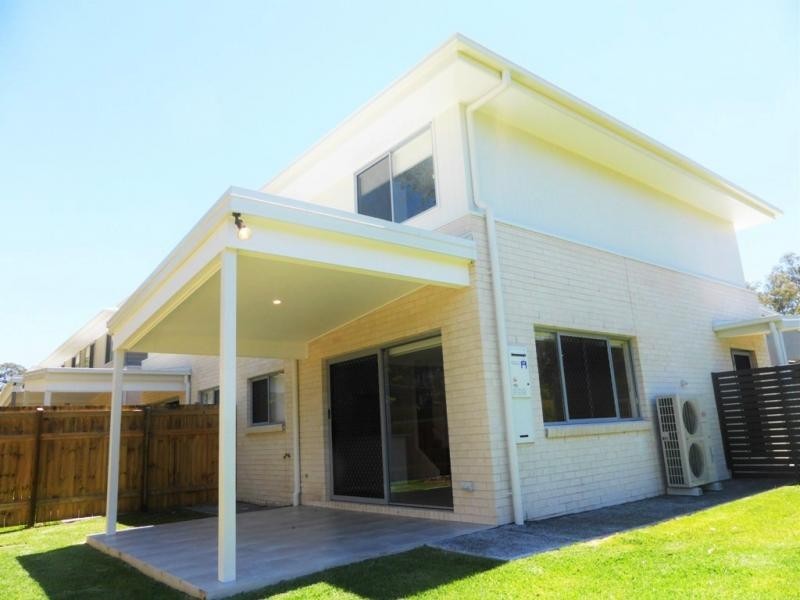 5/20 Eminence Lane, Bridgeman Downs QLD 4035
