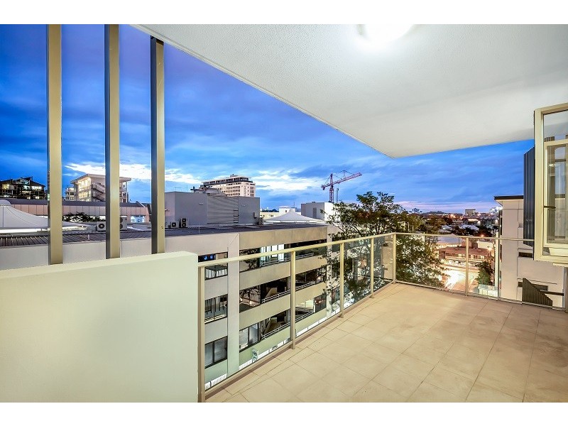 325/51 Hope Street, Spring Hill QLD 4000
