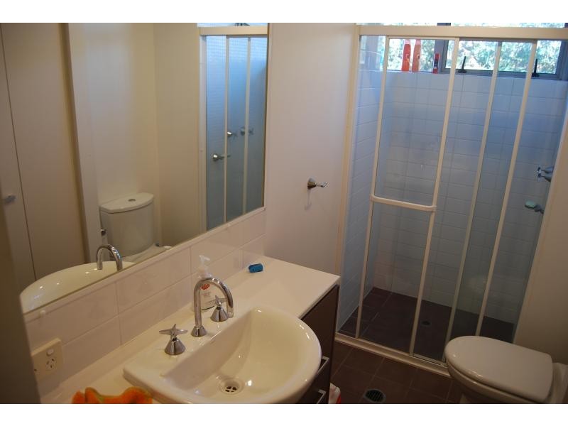 S08/8 Cordelia st, South Brisbane QLD 4101
