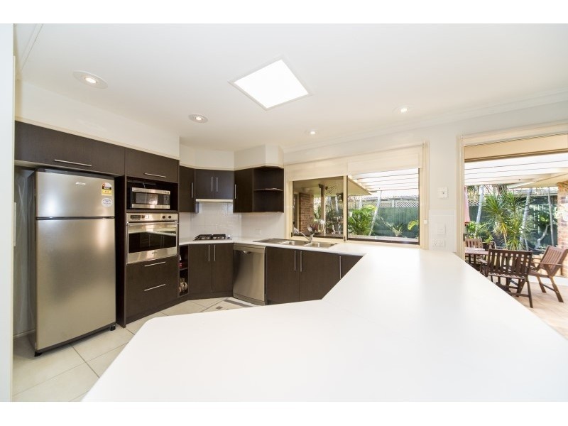 15 Arlene Park Terrace, Monterey Keys, Helensvale QLD 4212