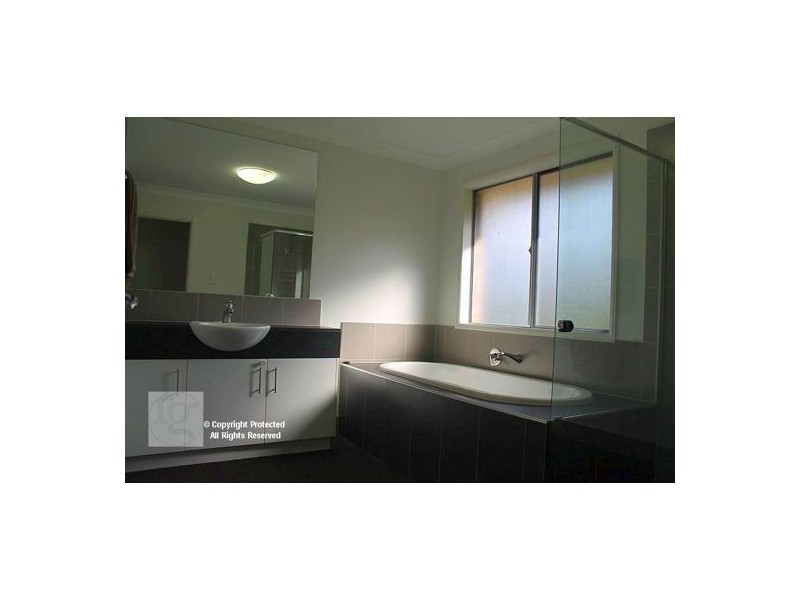 3 Yarama Court, Upper Coomera QLD 4209