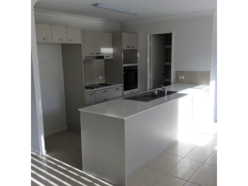 21 A CLEARWATER STREET, Bethania QLD 4205
