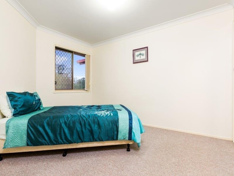 12 Collins Street, Brassall QLD 4305