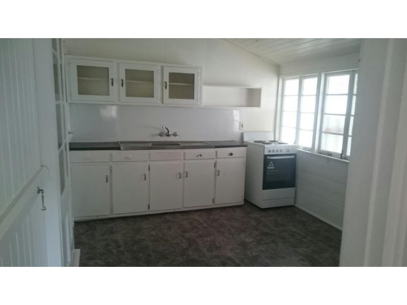 1/10 Buckland St, Biloela QLD 4715