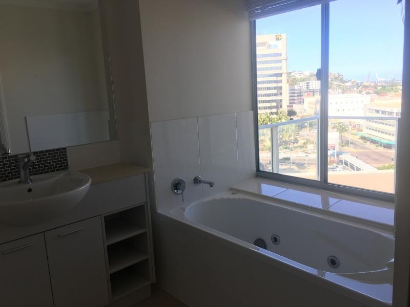 901/151-173 Sturt Street, Townsville City QLD 4810