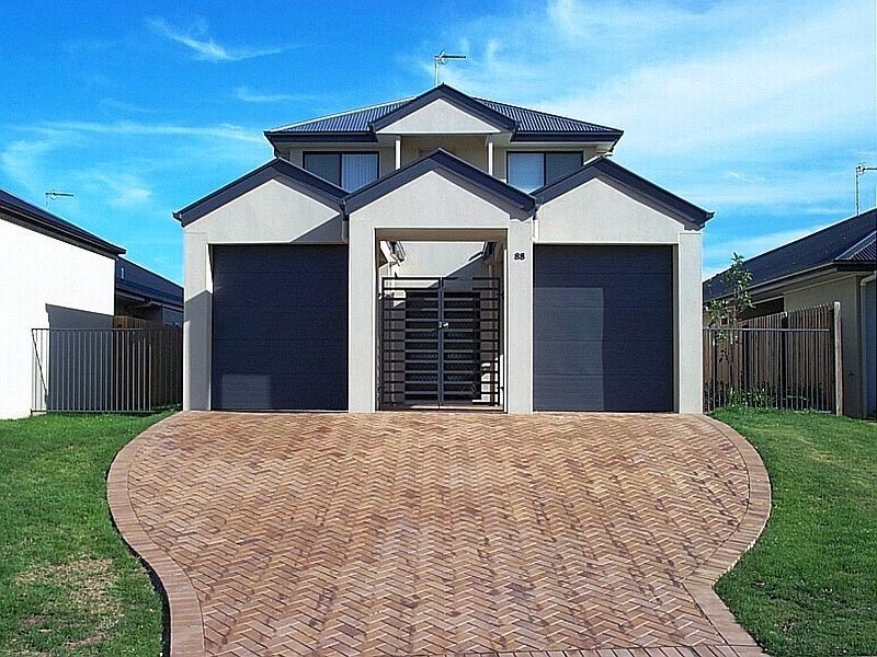 */19 Santa Barbara Road, Hope Island QLD 4212