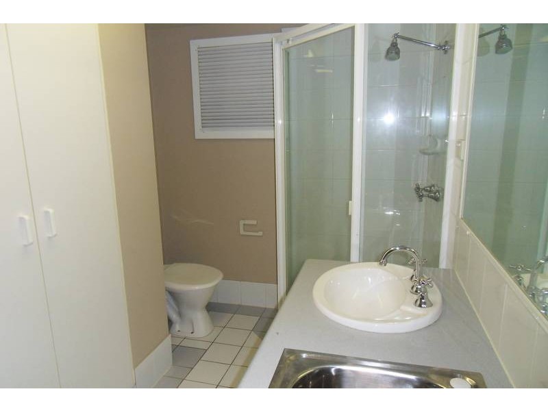 53/30 Marine Parade,, Southport QLD 4215