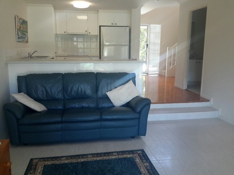 278 Oxley Dr, Runaway Bay QLD 4216