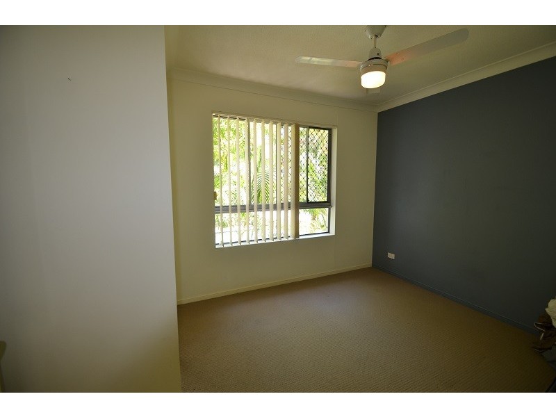 13 Bright Avenue, Labrador QLD 4215