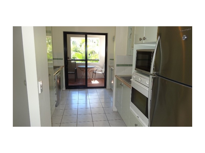 36/1 Great Hall Dve, Nobby Beach QLD 4218