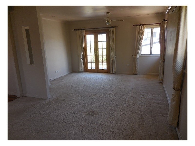 14 Bland Street, Coopers Plains QLD 4108