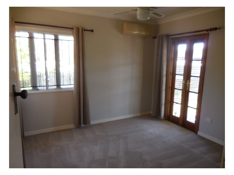 14 Bland Street, Coopers Plains QLD 4108