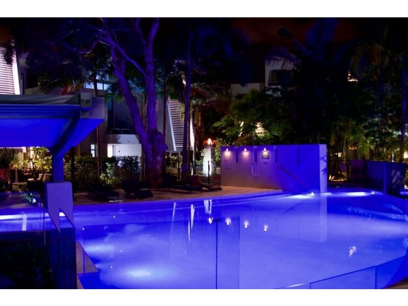 28 Bayview St, Runaway Bay QLD 4216