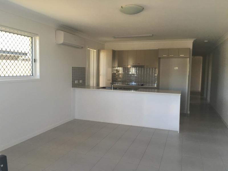B/33 CLEARWATER STREET, Bethania QLD 4205