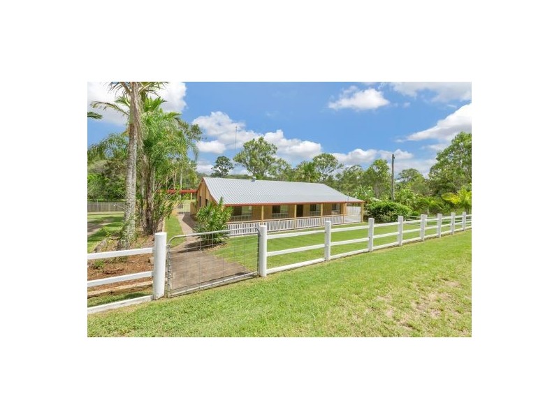 22-24 Enkleman Road, Yatala QLD 4207