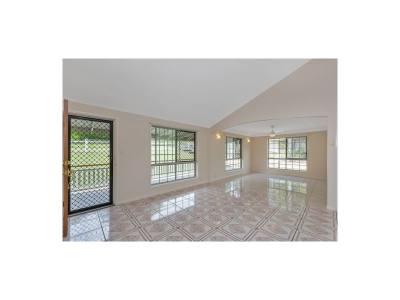 22-24 Enkleman Road, Yatala QLD 4207