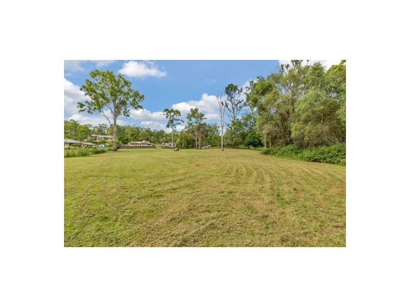 22-24 Enkleman Road, Yatala QLD 4207