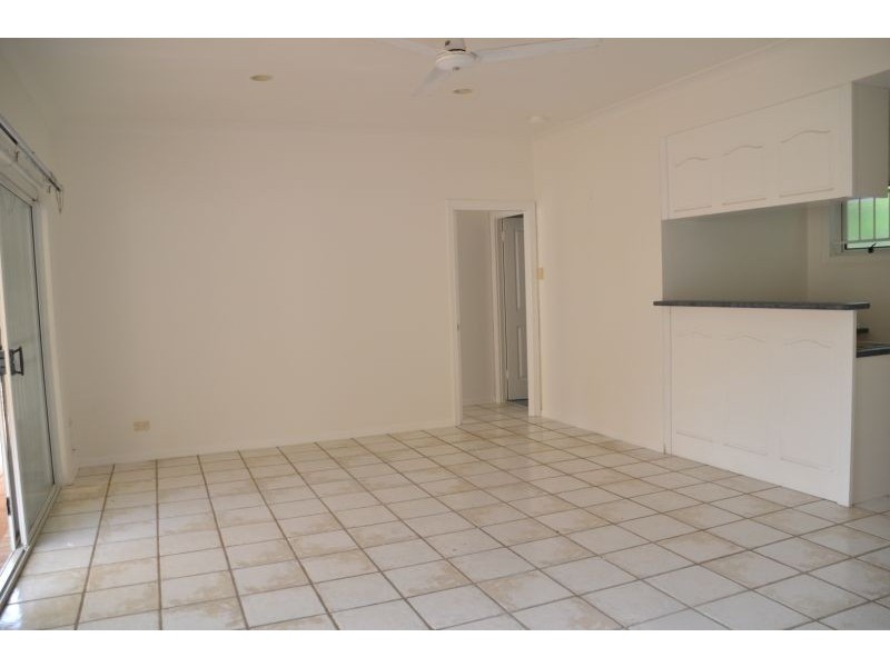 Holland Park QLD 4121