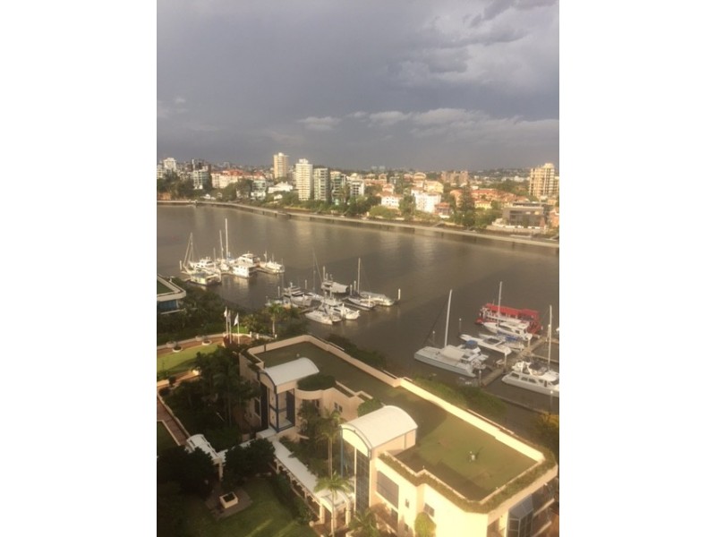 42 Ferry Street, Kangaroo Point QLD 4169