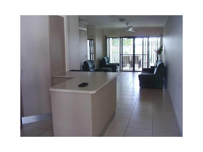 4/376 Severin St, Cairns QLD 4870