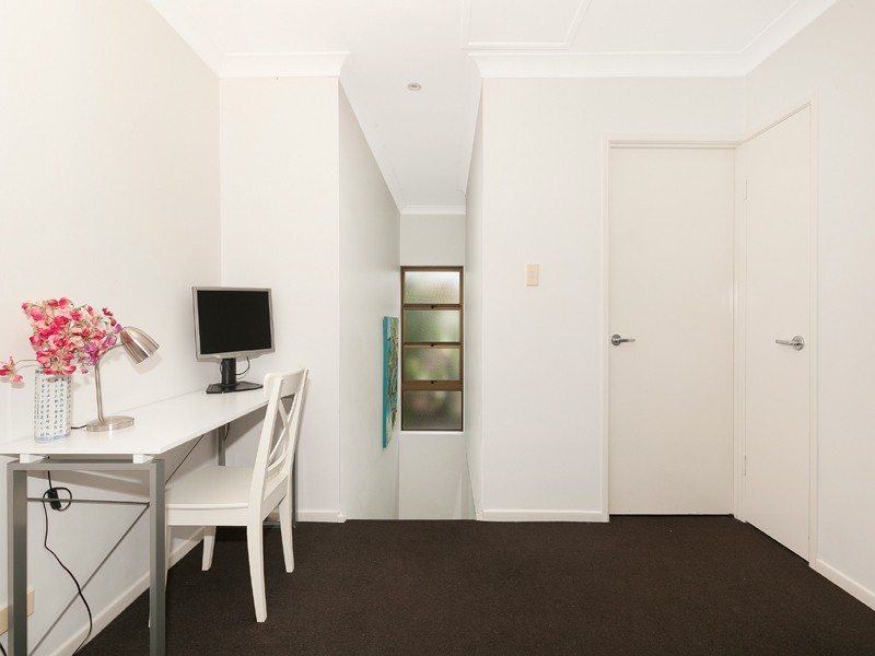 20 Skew Street, Sherwood QLD 4075