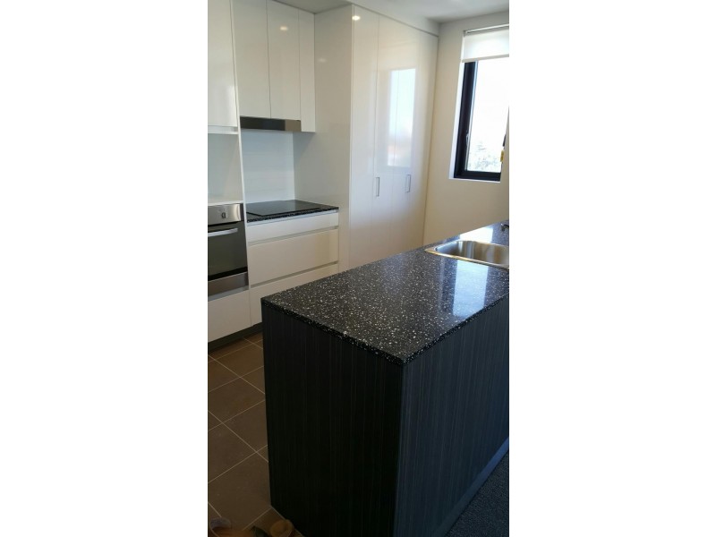 @/2729 GOLDCOAST HIGHWAY, Broadbeach QLD 4218