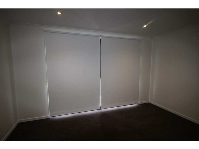 @/87 Peninsula Drive, Robina QLD 4226